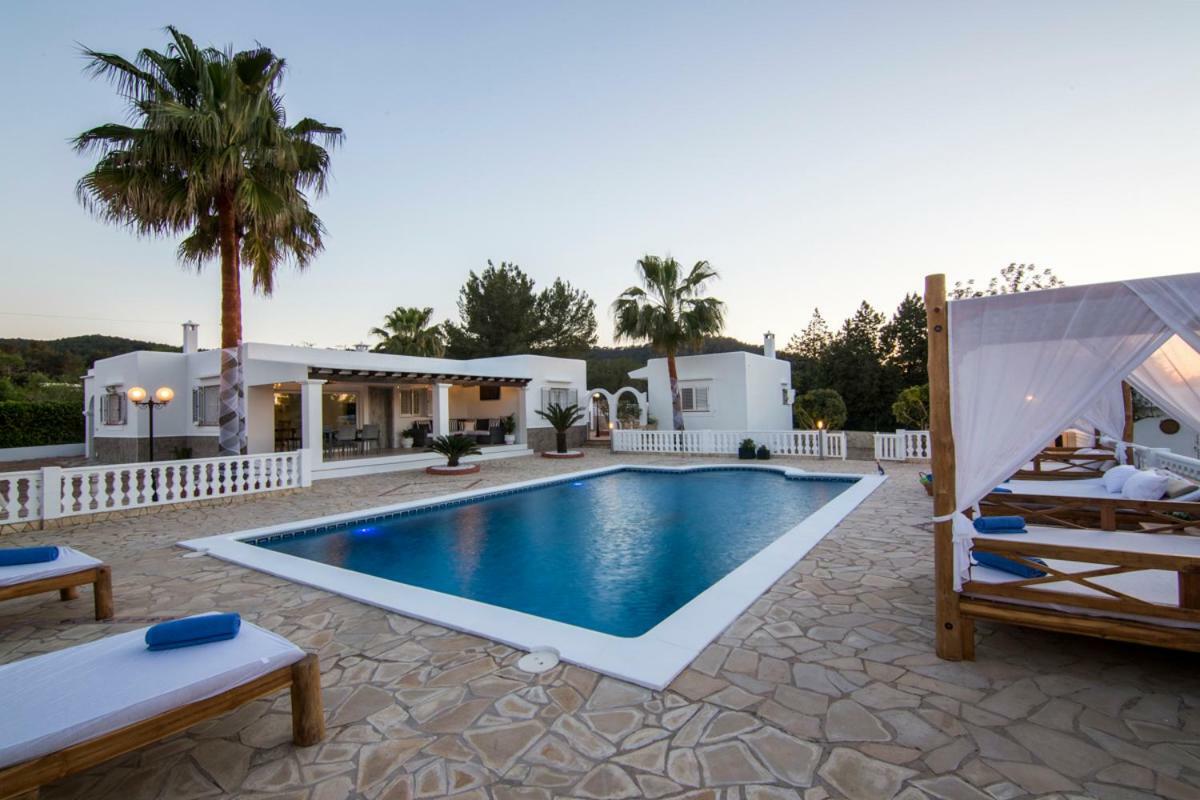 Villa Can Raes San Rafael De Sa Creu Zewnętrze zdjęcie
