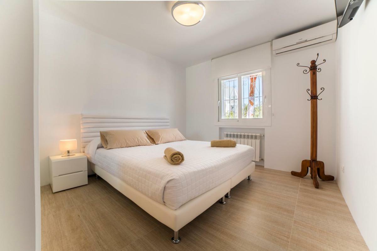 Villa Can Raes San Rafael De Sa Creu Zewnętrze zdjęcie