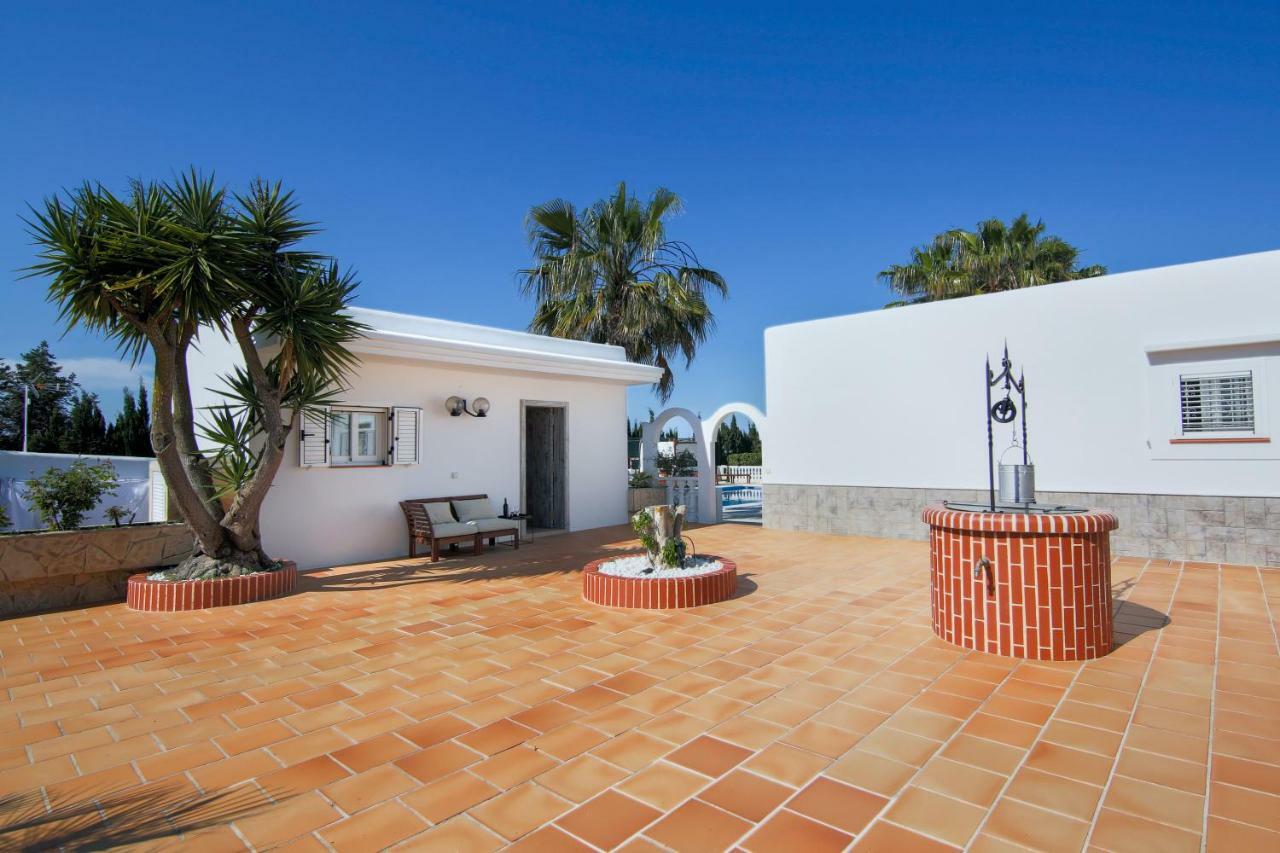 Villa Can Raes San Rafael De Sa Creu Zewnętrze zdjęcie